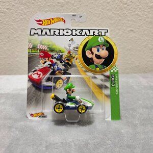 Hot Wheels Mario Kart Luigi Standard Kart Die Cast Nintendo Racer New Sealed